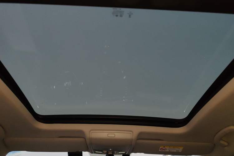 Used Volkswagen Tiguan L 2017 380TSI Automatic All-Wheel-Drive Luxury Edition
