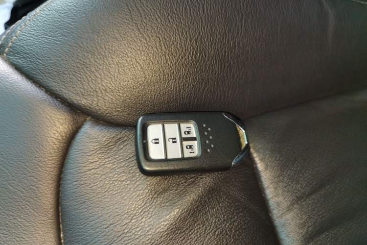 Used Honda Elysion 2016 2.4L Luxury Edition
