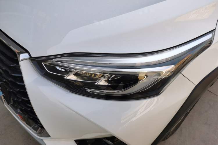 Used Toyota YARiS L 2022 X-Trail 1.5L CVT Luxury PLUS Edition