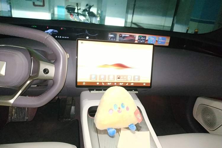 Used  12 2025 Ultra Extended-Range Edition