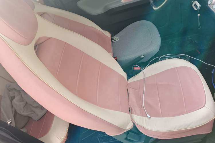 Used Wuling Hongguang MINIEV 2022 Macaron Premium Model – Lithium Ternary Battery
