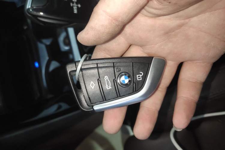 Used BMW X3 2020 xDrive30i Luxury Model with M Sport Package
