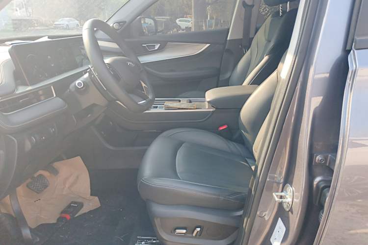 Used Chery Tiggo 8 2023 Kunpeng Edition 290TGDI Automatic Excellence Model
