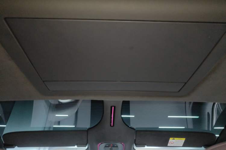 Used  12 2025 Ultra Extended-Range Edition
