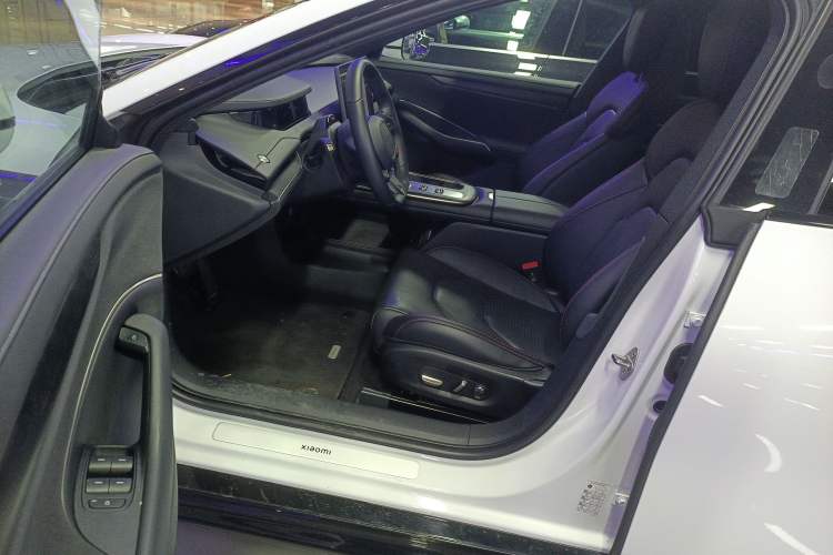 Used  SU7 2024 Rear-Drive Ultra-Long Range Advanced Pro-Level Intelligent Driving Version