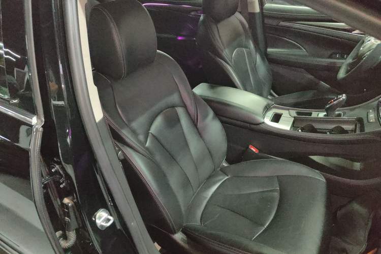 Used Buick LaCrosse 2022 652T Luxury Version
