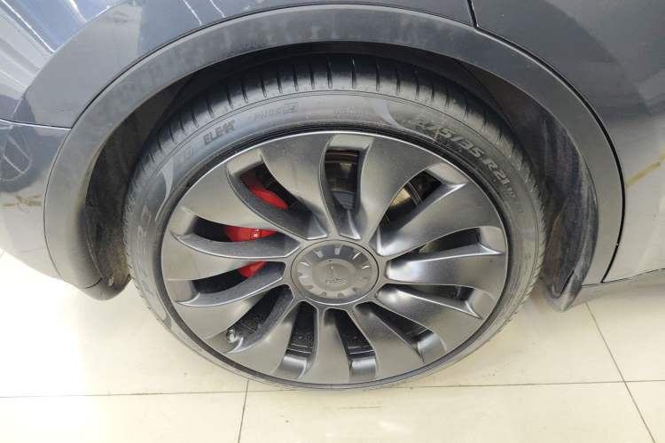 Used Tesla Model Y 2022 Performance High-Performance All-Wheel-Drive Version
