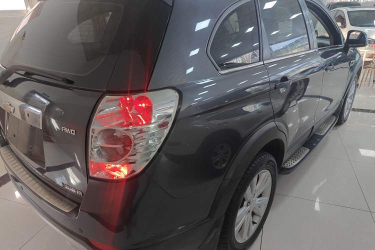 Used Chevrolet Captiva 2014 2.4L 4x4 Flagship Edition 7 Seats