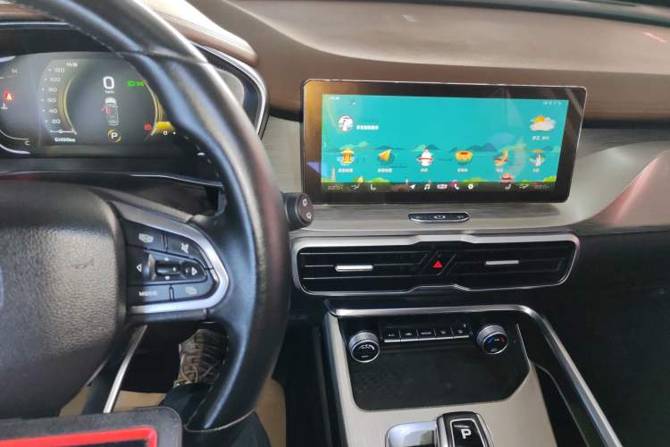 Used Geely Auto Coolray 2019 260T DCT Explorer China V Standard
