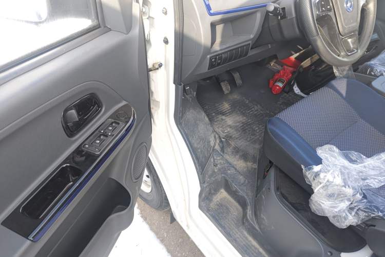 Used Dongfeng Yufeng EM27 2024 EM27L BYD CATL 41.86 kWh
