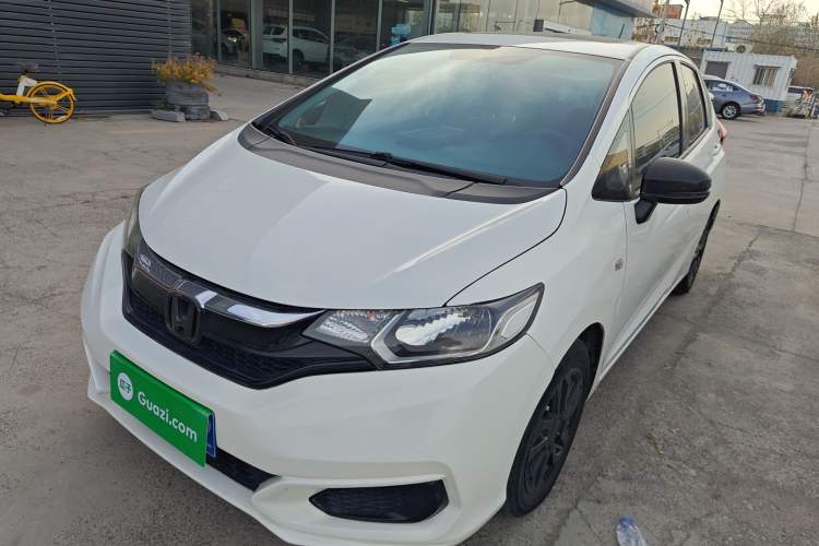 Used Honda Fit 2018 1.5L CVT Comfort Sunroof Version
