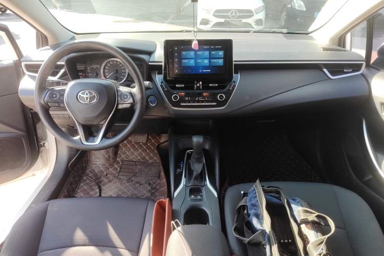 Used Toyota Corolla 2021 Dual-Motor 1.8L E-CVT Elite Edition
