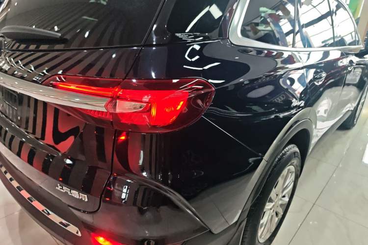 Used Buick Enclave 2020 28T Two-Wheel Drive Luxury Version
