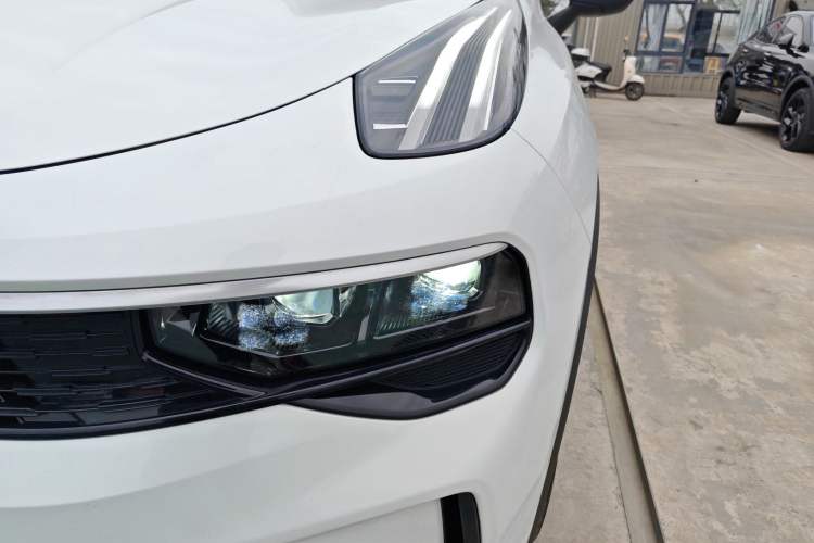 Used Lynk & Co 01 2023 2.0TD Two-Wheel Drive Pro Trim
