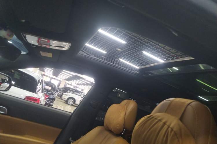 Used Li Auto ONE 2020 Extended-Range 6-Seater Version
