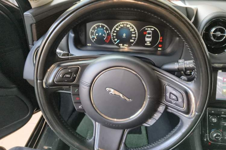 Used Jaguar XJ 2016 XJL 3.0 SC Two-Wheel-Drive Elegant Business Edition
