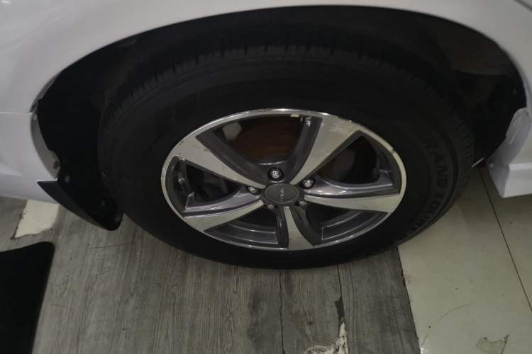 Used Haval H6 2016 Upgraded Model 1.5T Automatic Two-Wheel Drive Elite Version
