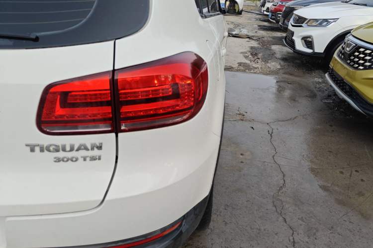 Used Volkswagen Tiguan 2017 300TSI Automatic Two-Wheel Drive Silk Road Comfort Edition
