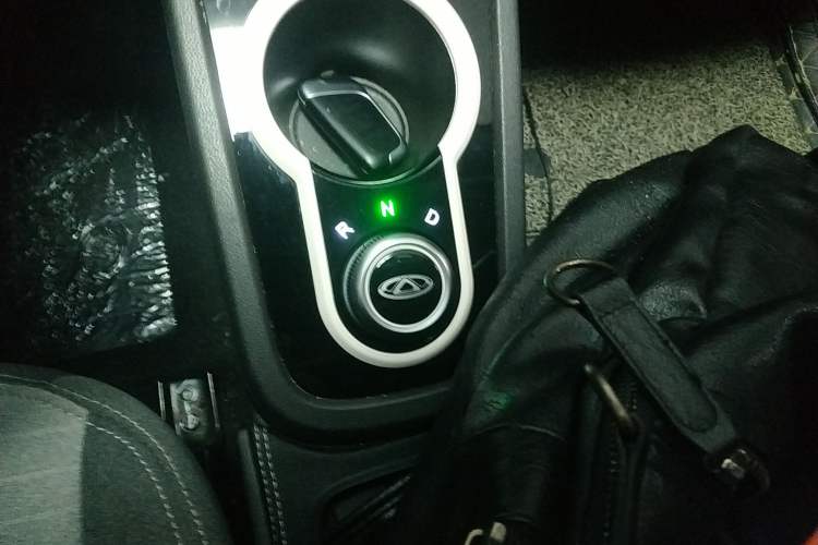 Used Chery Little Ant 2021 200 000-Yuan Ant Fan Edition Energetic Version NMC Lithium Battery 301 km
