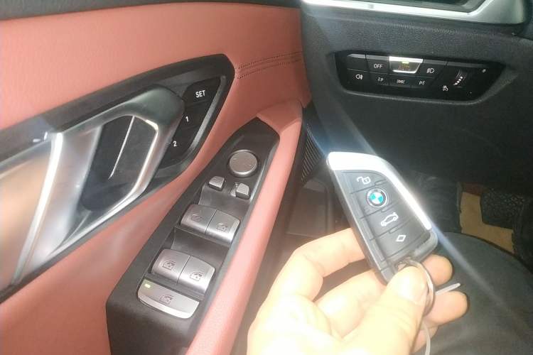 Used BMW 3 Series 2021 Facelifted 320Li M Sport Package
