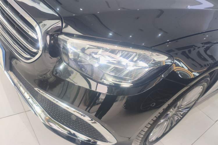 Used Mercedes-Benz E-Class 2023 Restyled E 300 L Sporty and Stylish Edition
