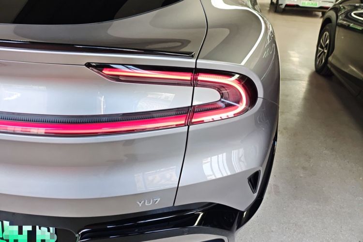 Used  YU7 2025 Ultra-Long Range All-Wheel Drive Pro Version
