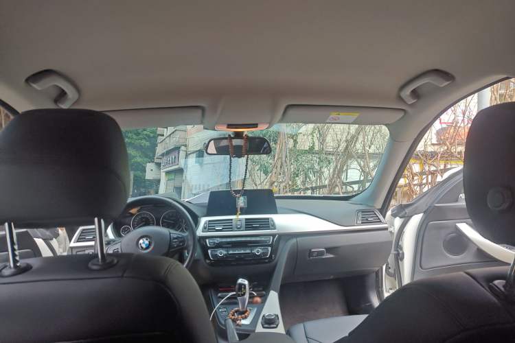 Used BMW 3 Series GT 2017 320i Sport Edition