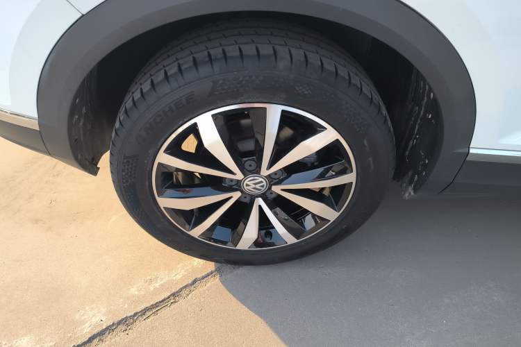 Used Volkswagen T-ROC 2018 280TSI DSG Two-Wheel-Drive Comfort Version China V Standard