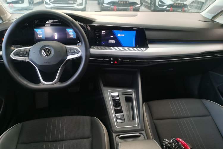 Used Volkswagen Golf 2023 Facelift 280TSI DSG Pro