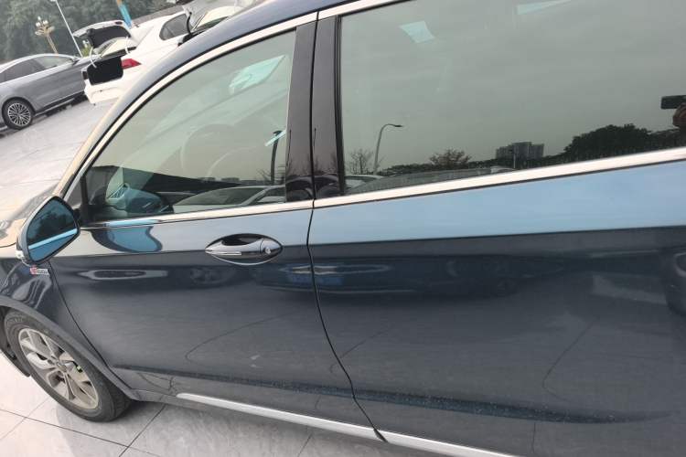 Used Geely Auto Emgrand GT 2016 1.8T Comfort Model
