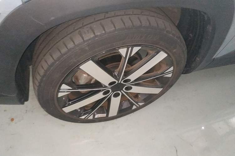 Used Geely Auto icon 2023 1.5TD Chocolate Smoothie Edition
