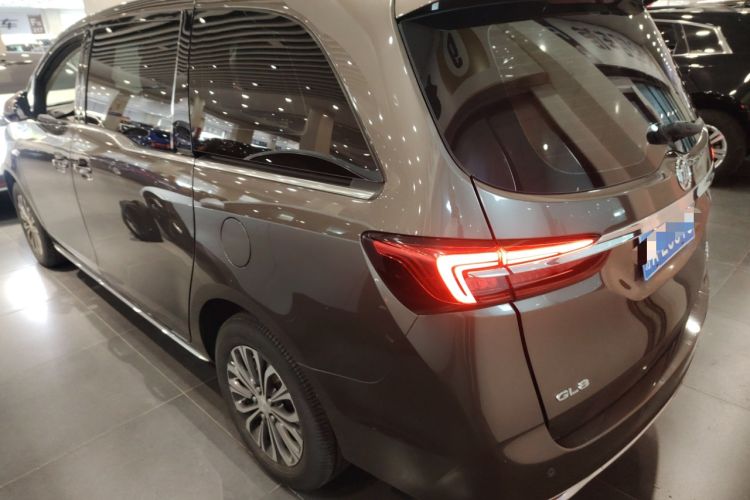 Used Buick GL8 2023 Land Executive Class Smart Enjoyment Model
