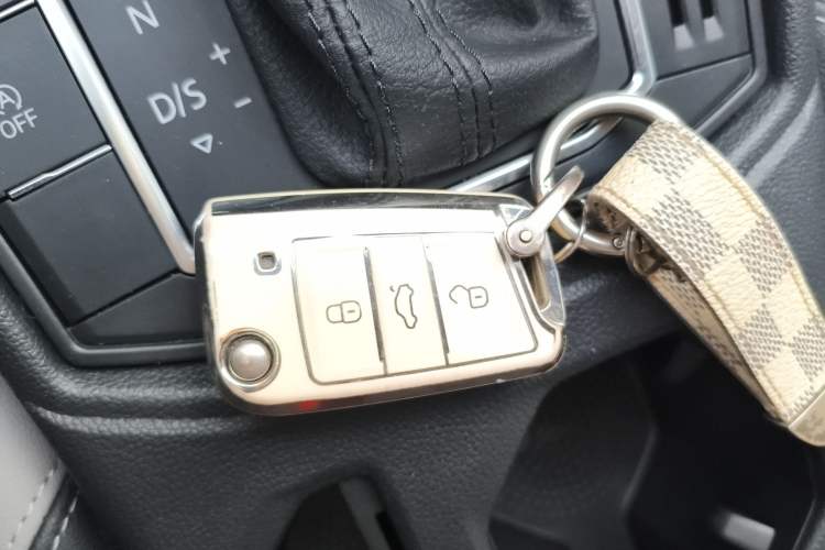 Used Volkswagen Lavida 2023 1.5L Automatic 5 Million Edition
