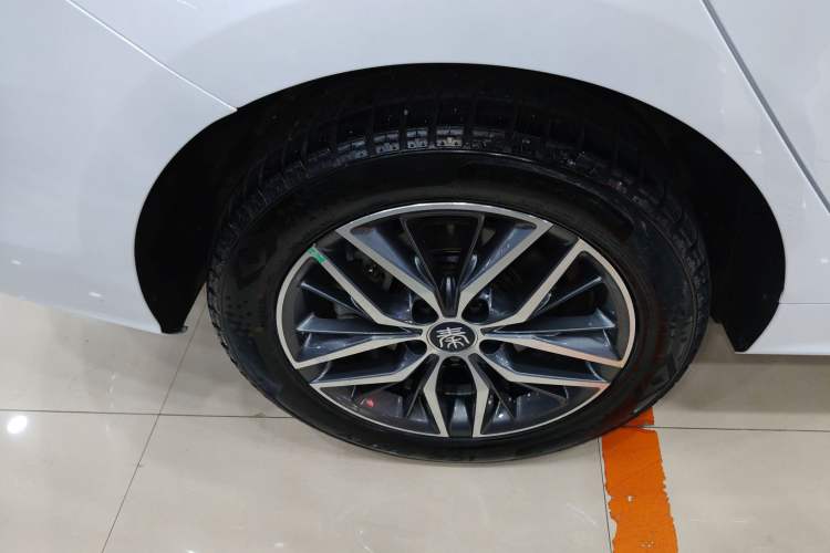 Used BYD Qin PLUS 2023 Champion Edition DM-i 120KM Beyond Model
