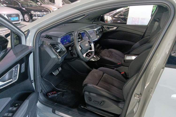 Used Audi Q4 e-tron 2023 40 e-tron Boundary Edition
