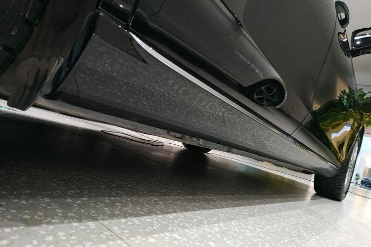 Used Mercedes-Benz E-Class 2019 Facelifted E 300 L Stylish Version
