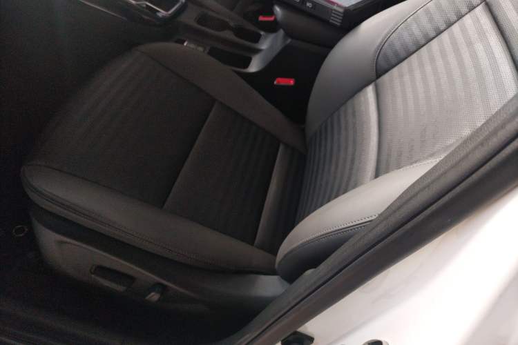 Used Kia Sportage R 2019 2.0L Automatic Smart Luxury Edition
