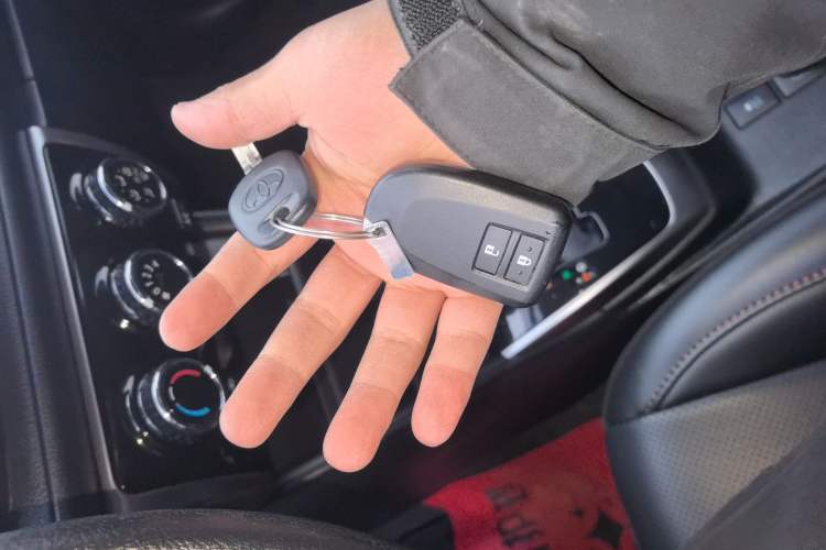 TDK.VehicleDetails.img