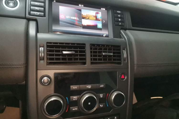 Used Land Rover Discovery Sport 2019 240 PS PURE Edition China VI Standard