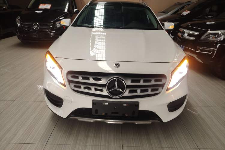 Used Mercedes-Benz GLA 2019 GLA 200 Fashion Model