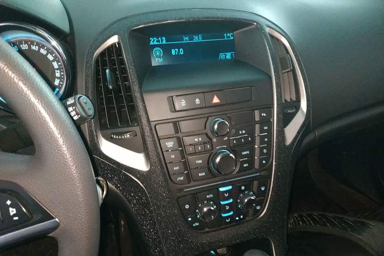 Used Buick GT 2014 XT 1.6L Automatic Fashion Edition
