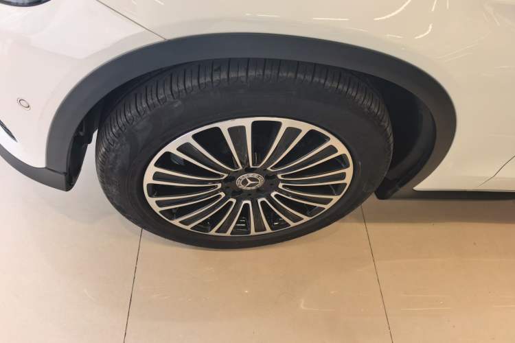 Used Mercedes-Benz GLC 2019 GLC 200 L 4MATIC
