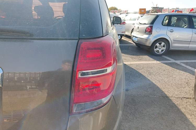 Used Chevrolet Captiva 2017 2.4L Two-Wheel Drive Luxury Edition 7 Seats
