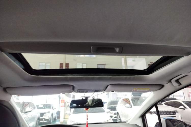 Used Honda Jade 2017 1.8L automatic Comfort version 5 seats
