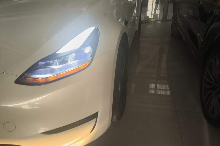 Used Tesla Model Y 2024 Rear-Wheel-Drive Version