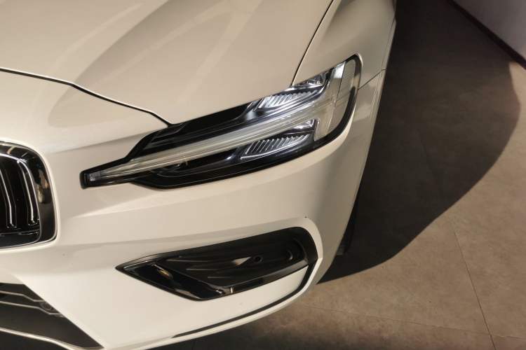 Used Volvo S60 2020 T4 Zhiyi Luxury Edition