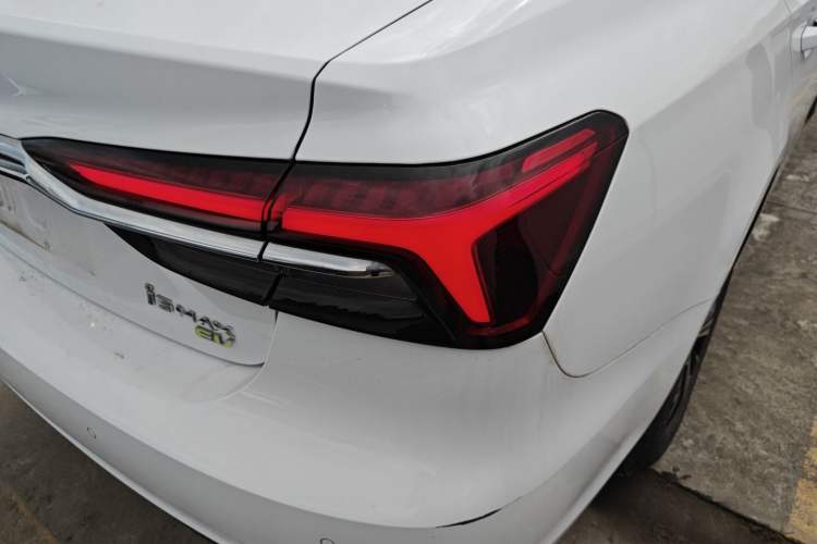 Used Roewe i6 MAX New Energy 2023 EV 420 Skyroof Special Edition
