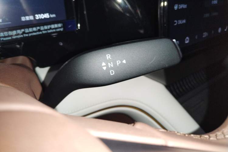 Used BYD Xia 2025 DM-i 1.5T 180km Beyond Edition
