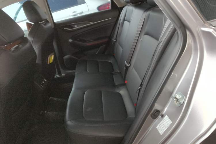 Used Changan Eado 2020 PLUS Blue Whale NE 1.4T GDI DCT Prestige Model
