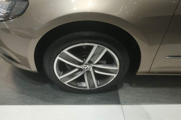 Used Volkswagen FAW-Volkswagen CC 2016 1.8TSI Prestige Model
